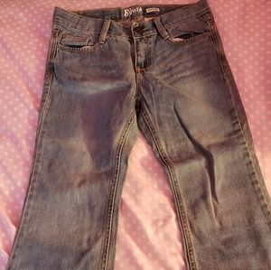 Oshkosh Bgosh girls jeans size 7P. NWT